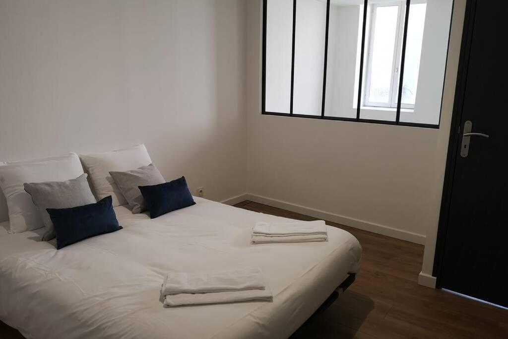 Le Duplex Des Quais Apartment *